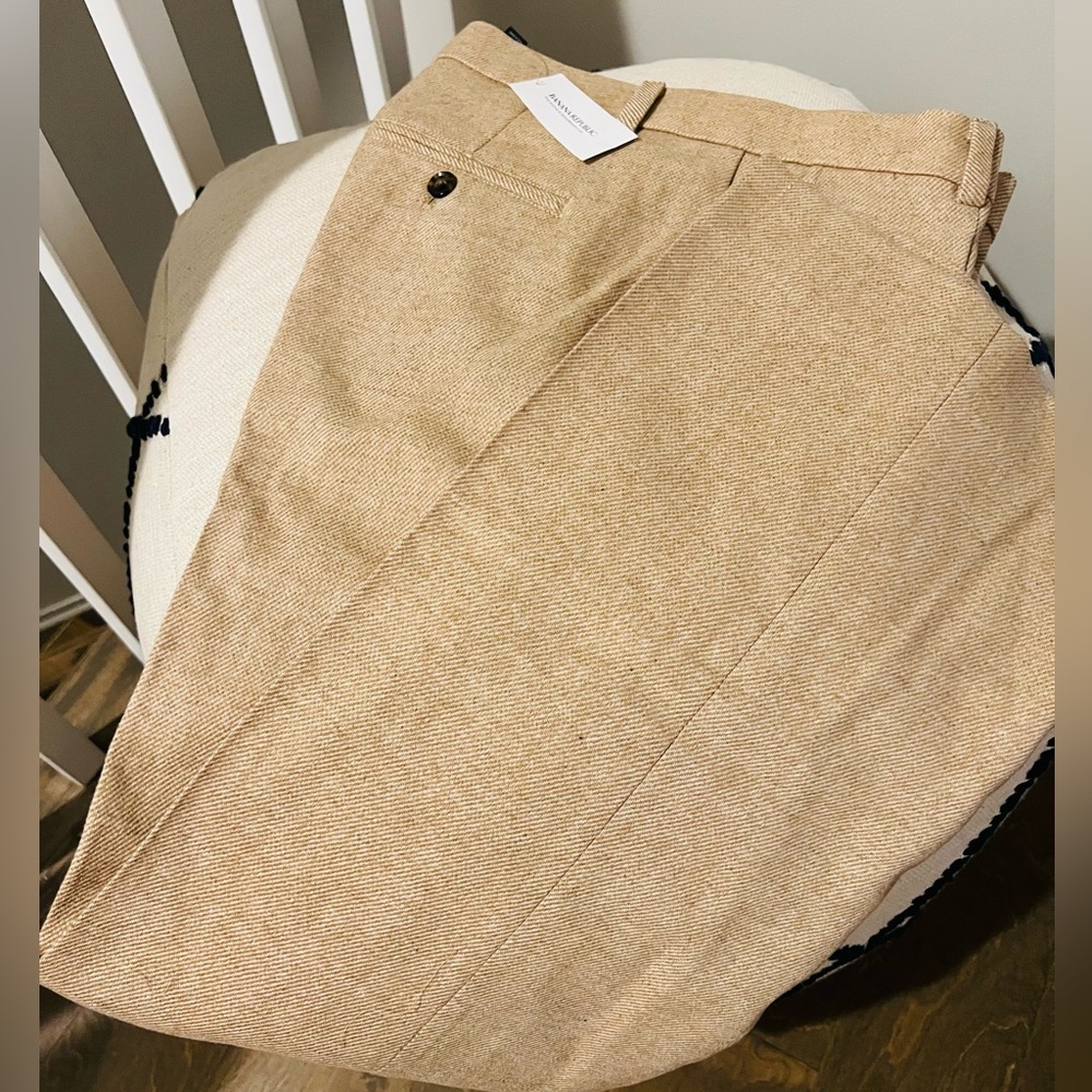Banana Republic Herringbone Pants (Size 4)